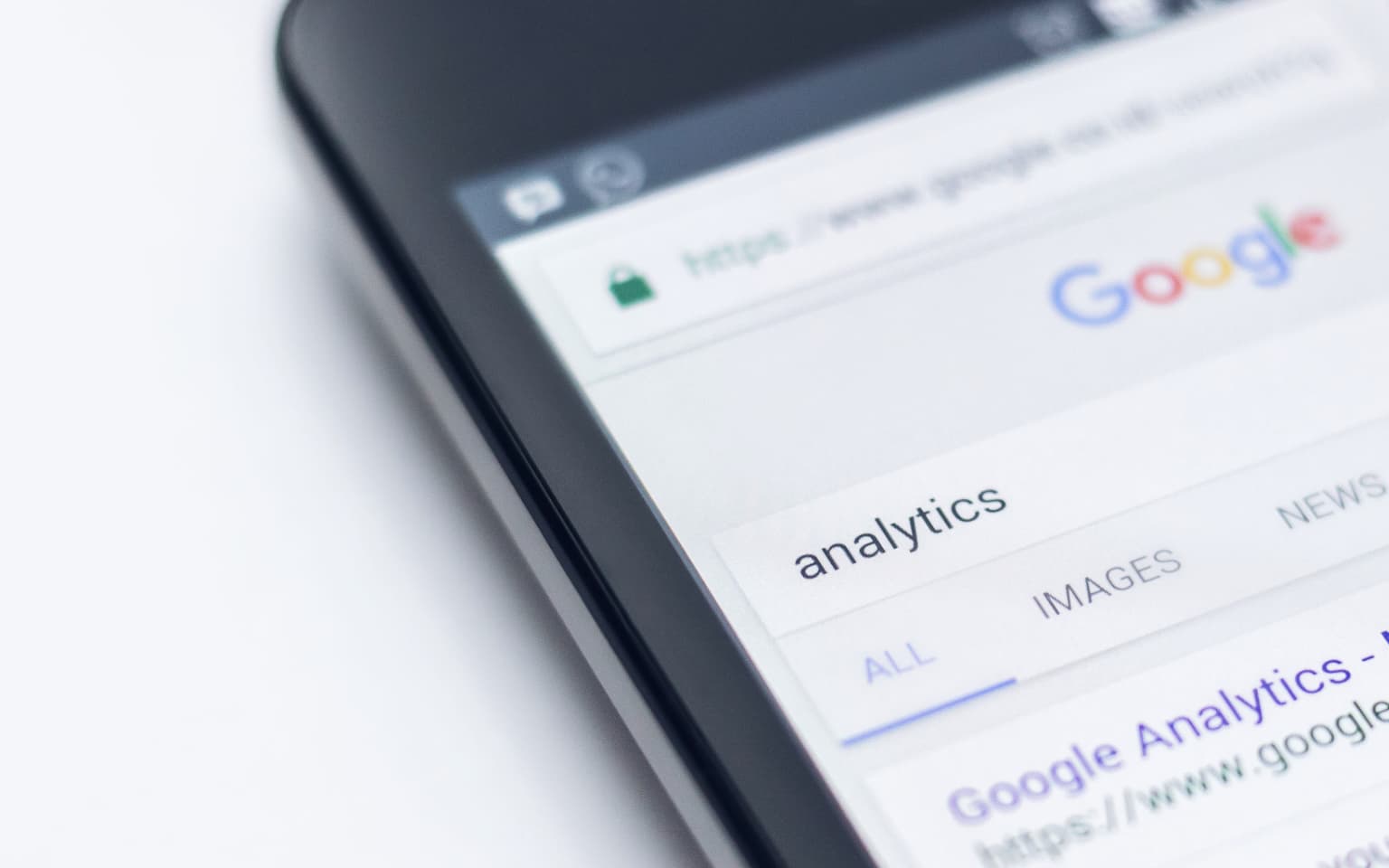 Actionable data insights create new revenue opportunities, increase efficiency, and cut costs, but many executives still operate on gut instinct.